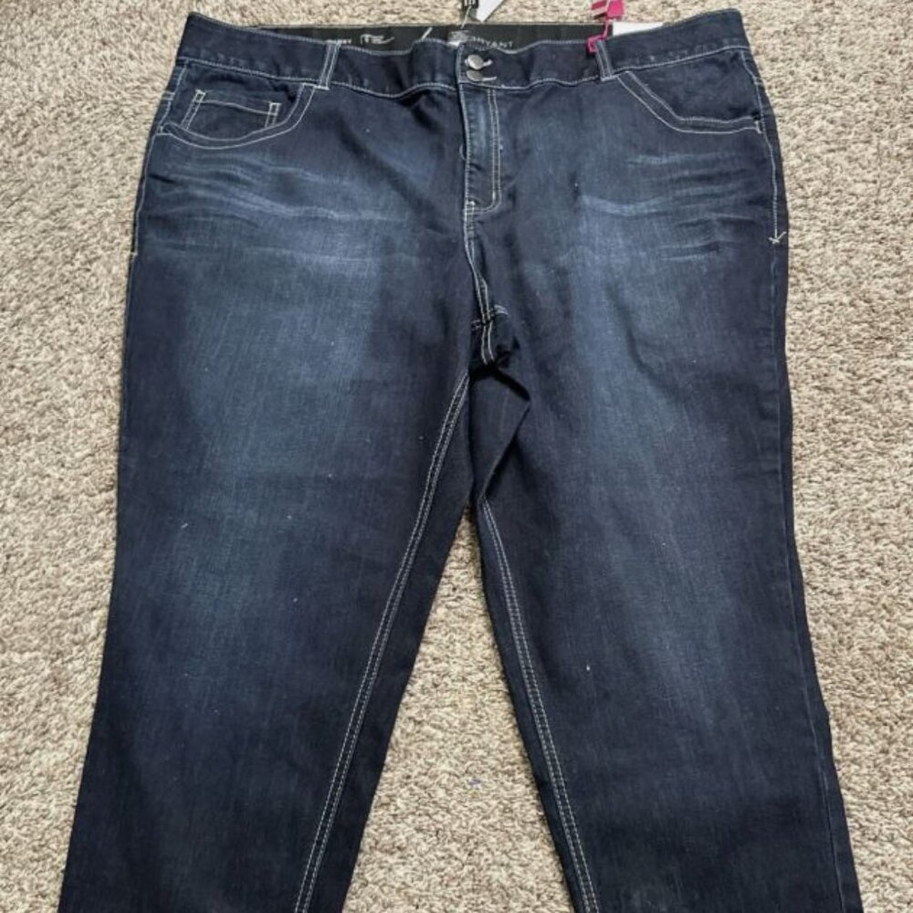 New with tags! NWT Lane Bryant Womens Plus Size 26S Dark Wash Skinny Jeans